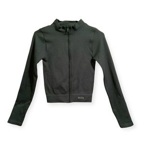 PrettyLittleThing sport zip up